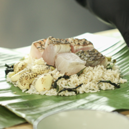 Chef Van: Wild Seasonal Fish & Rice in Banana Leaf 